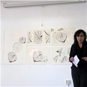 Diseñadora Gráfica titulada con más de cinco años de experiencia. Investigación y creatividad